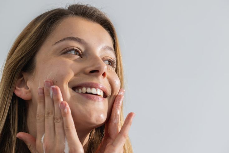 How Skin Texture and Tone Affect Your Appearance